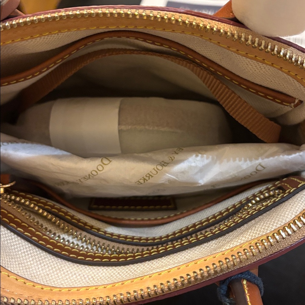 Dooney & Bourke Wine small domed satchel monogram - Picture 4 of 4